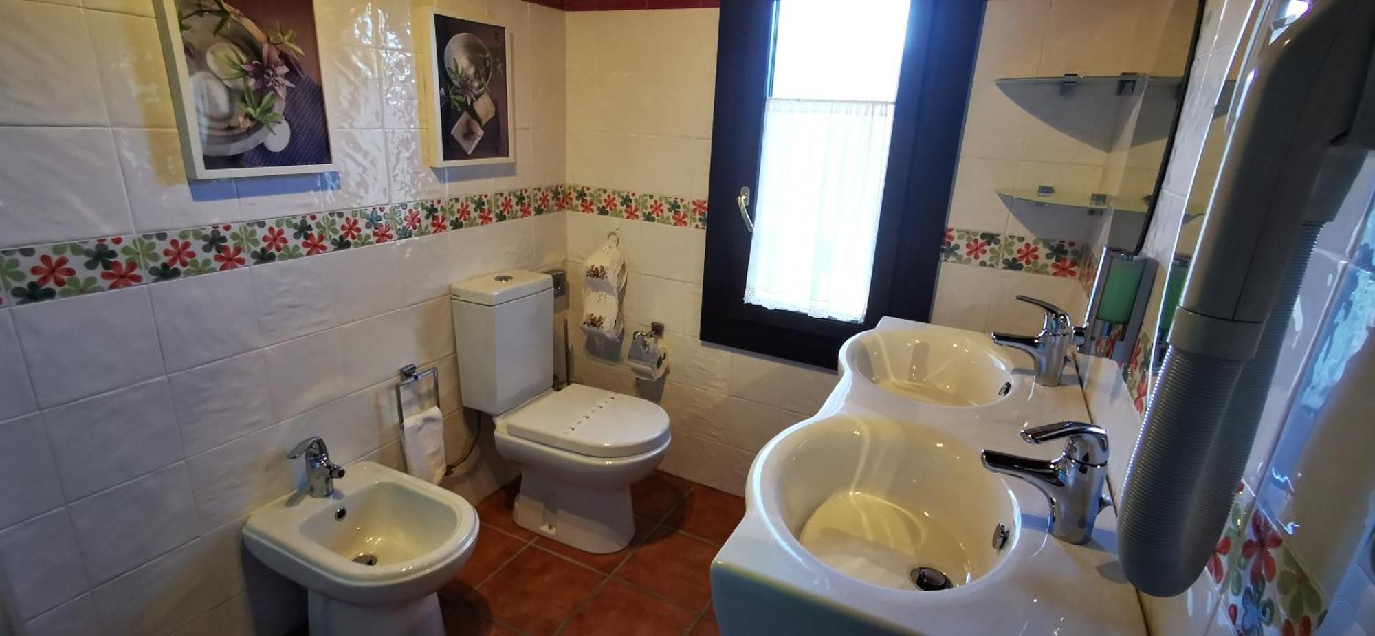 El Corral Del Acebo Guest House Nueva De Llanes Eksteriør bilde